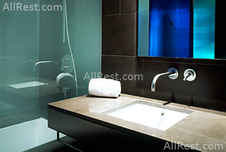 B Hotel 8